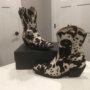 Western Boots Cow/Horse Print